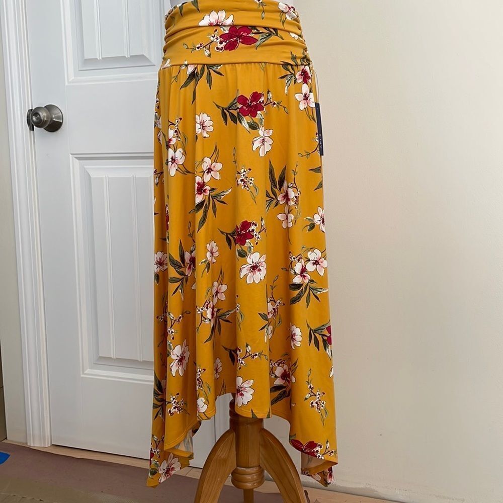 NWT yellow asymmetrical skirt with ruched sides size small by APT 9 size Small